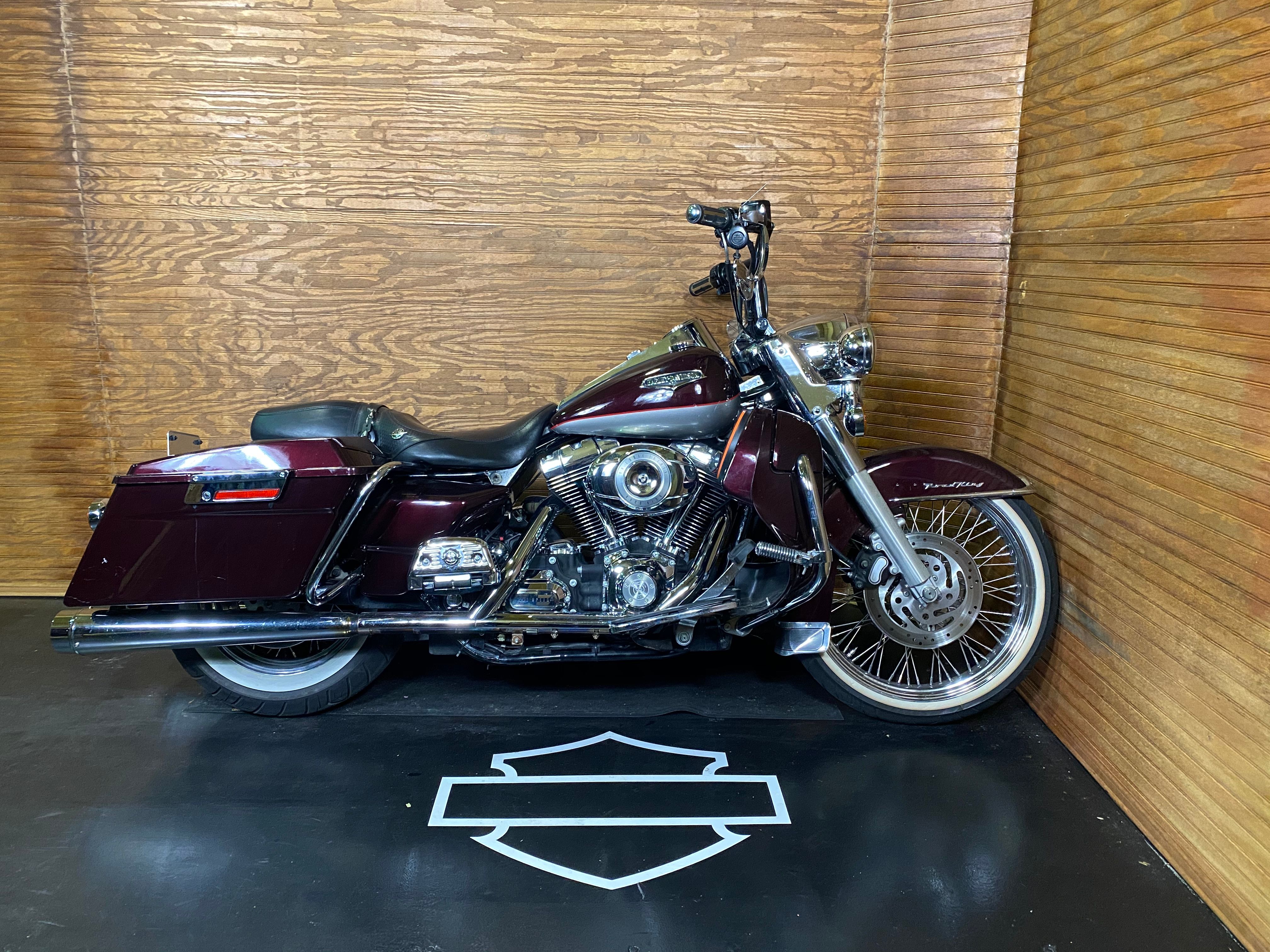 Pre Owned 2007 Harley Davidson Road King Classic In