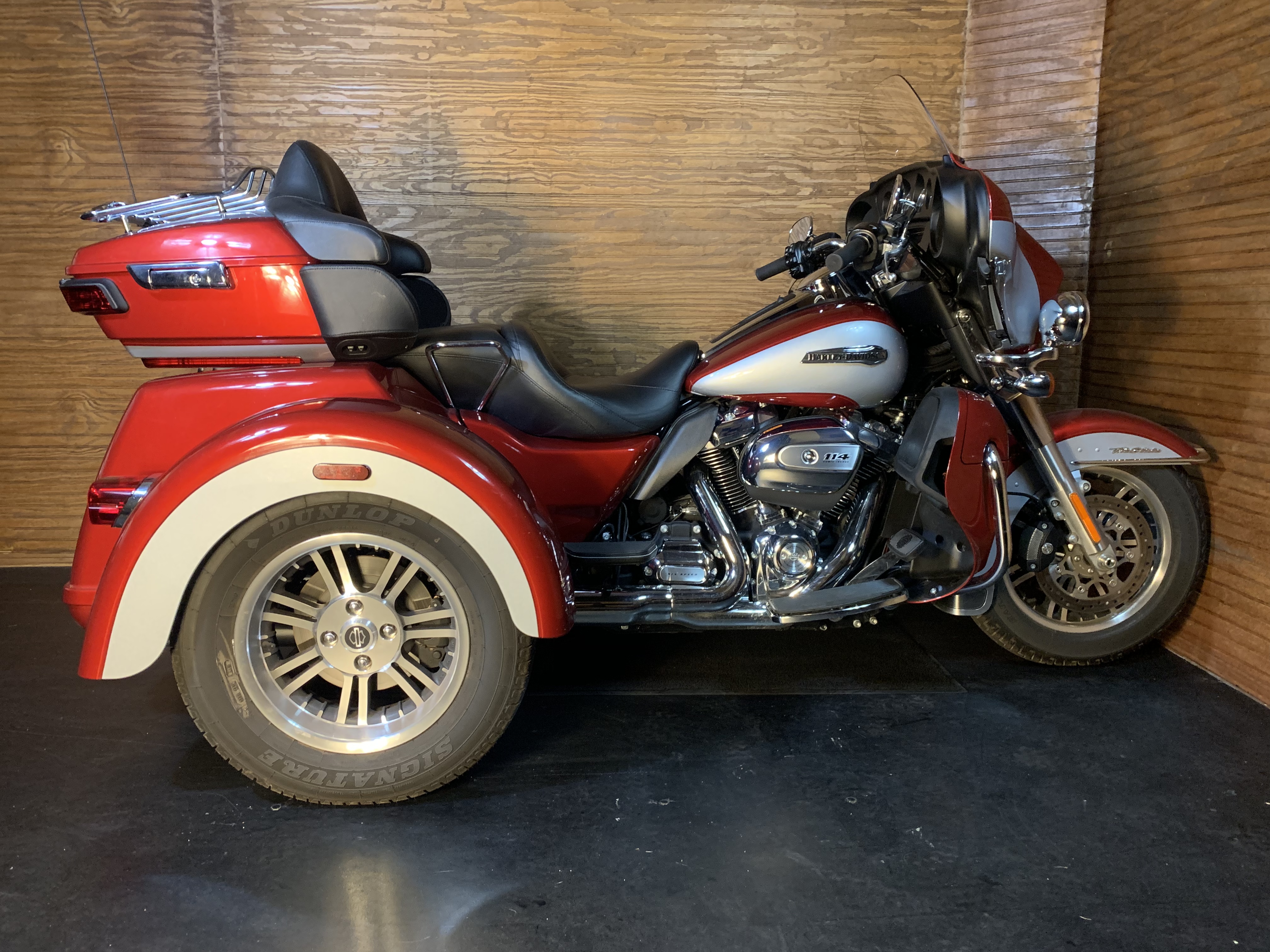 2019 tri glide accessories