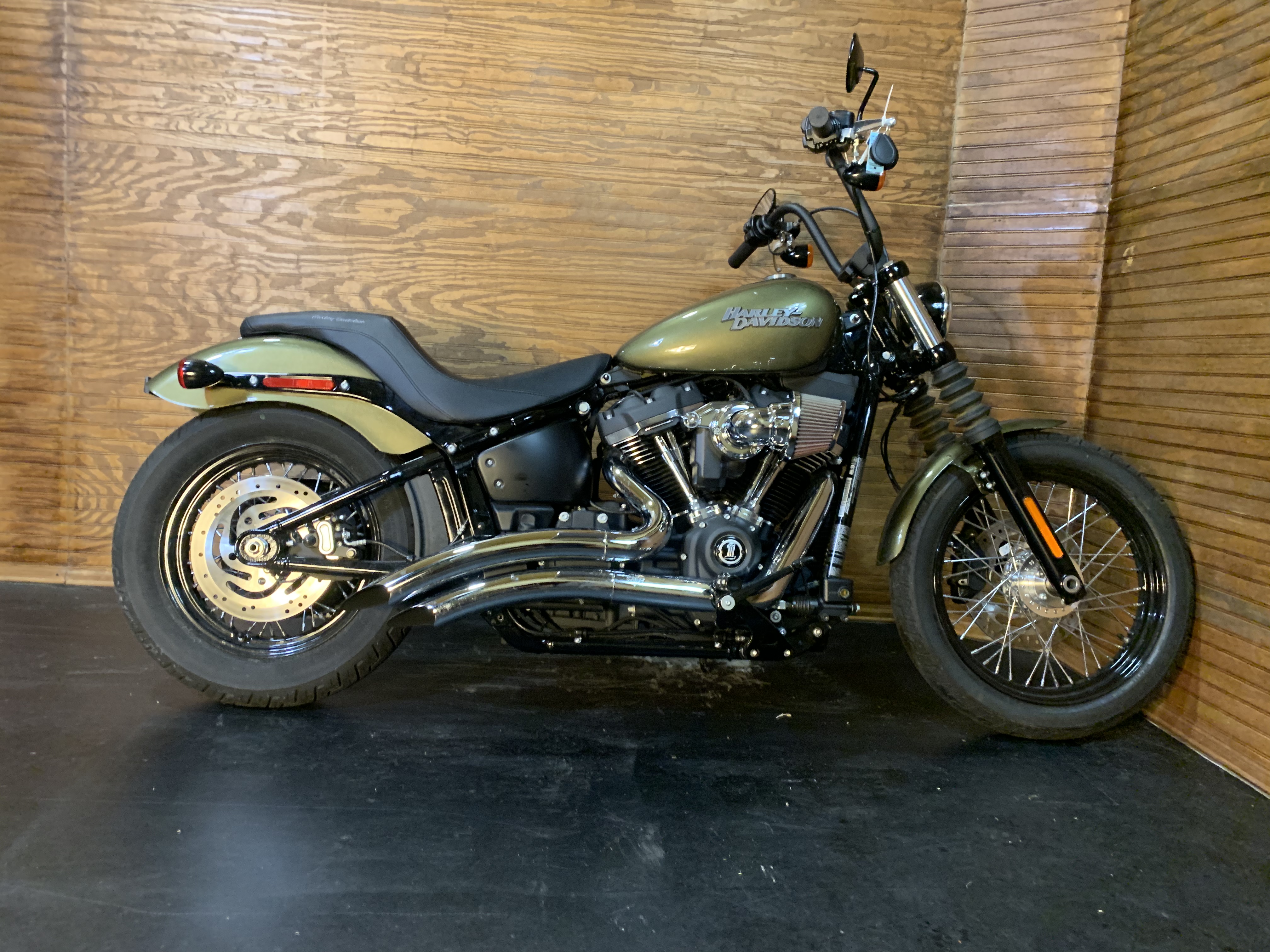 2018 harley street bob for sale